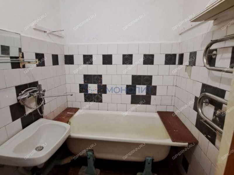 двухкомнатная квартира на Школьной улице дом 32 посёлок Ждановский