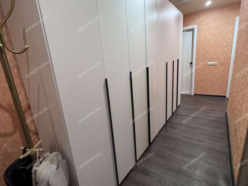 трёхкомнатная квартира на улице Попова дом 22 город Дзержинск