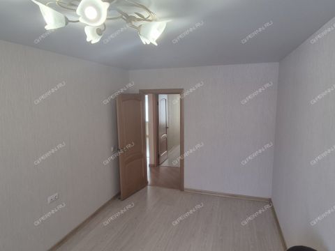 4-komnatnaya-ul-kerchenskaya-d-22 фото