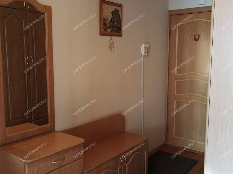 четырёхкомнатная квартира на улице Генкиной дом 61