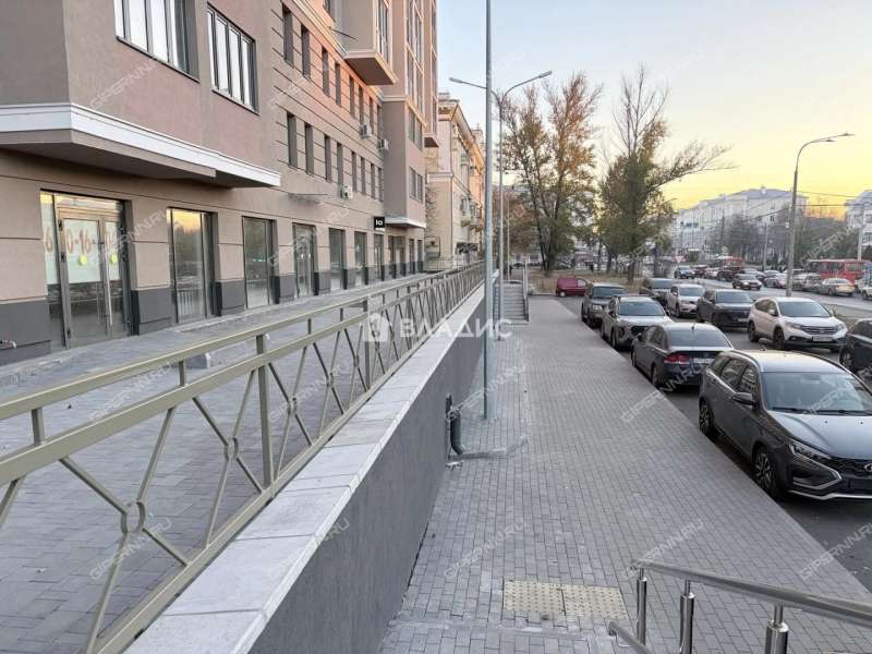 помещение под помещение свободного назначения на улице Июльских Дней