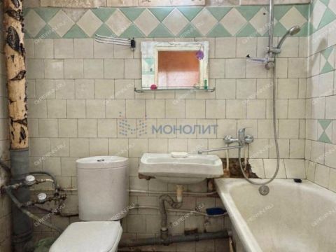 1-komnatnaya-ul-admirala-makarova-d-8-k1 фото