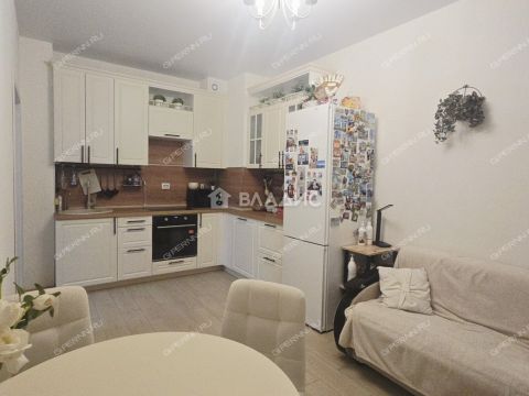 2-komnatnaya-ul-novokuznechihinskaya-d-11 фото