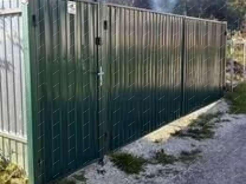 дом на СНТ Заря