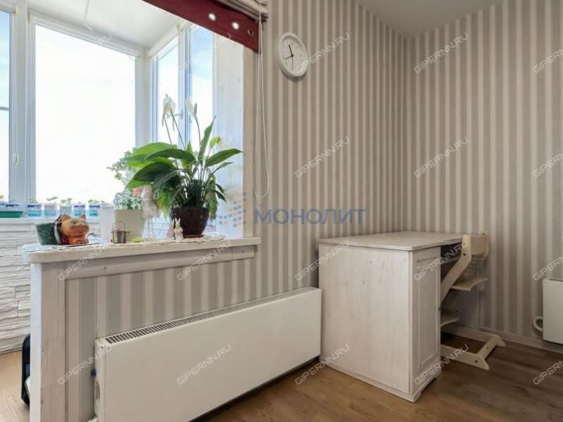 трёхкомнатная квартира на улице Карла Маркса дом 54