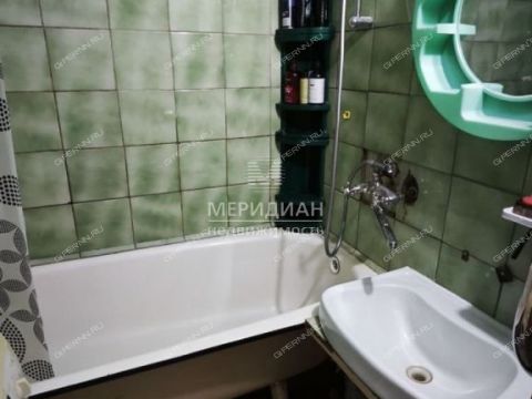 4-komnatnaya-ul-volzhskaya-d-40 фото