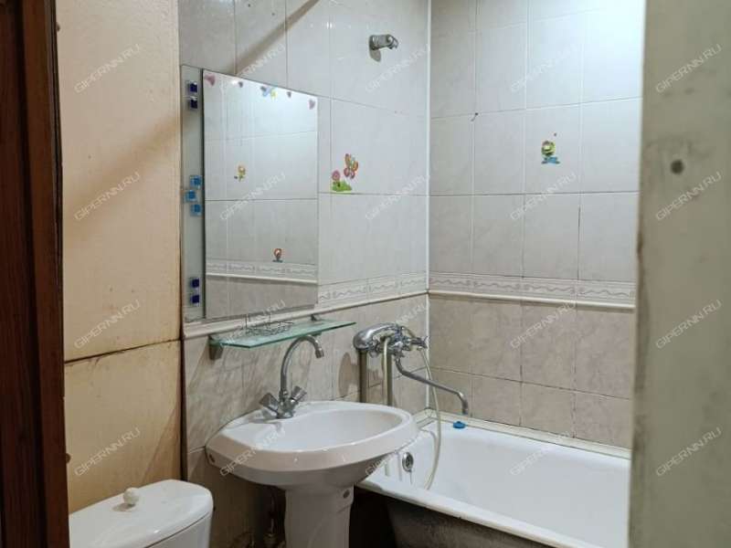 однокомнатная квартира на улице Ватутина дом 1