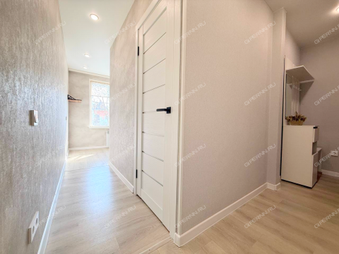 1-komnatnaya-ul-pavla-mochalova-d-4 фото