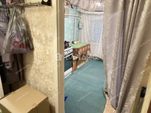 2-komnatnaya-ul-vokzalnaya-d-22-14 фото