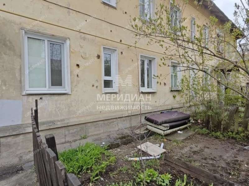 комната в доме 52 на улице Василия Иванова