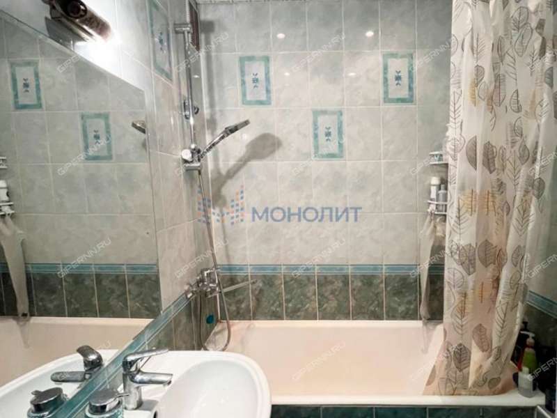 трёхкомнатная квартира на Артельной улице дом 13
