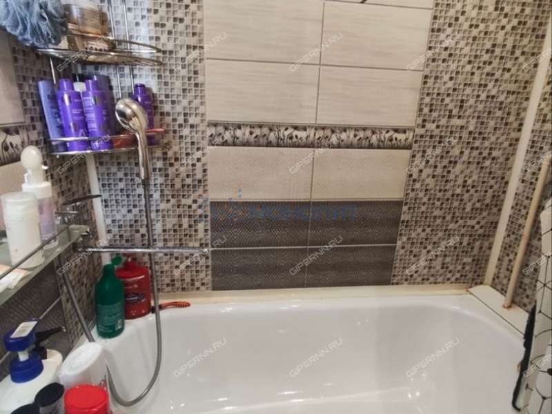 трёхкомнатная квартира на проспекте Героев дом 37