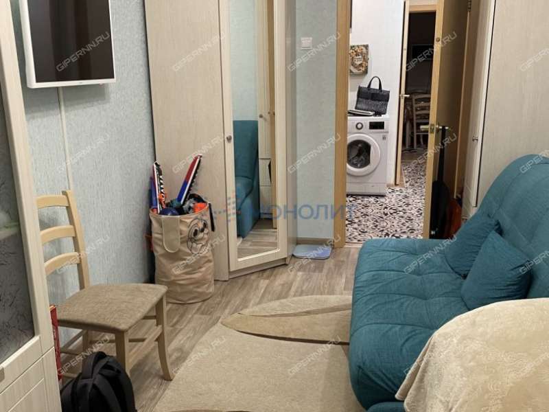 двухкомнатная квартира на бульваре 60-летия Октября дом 15