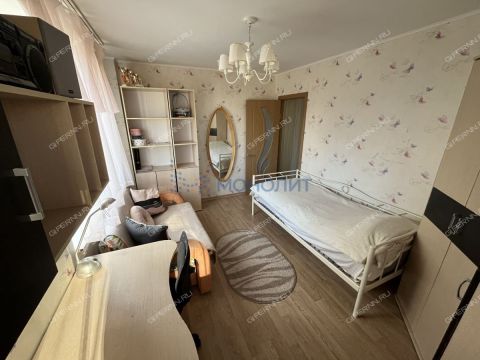 3-komnatnaya-ul-sergeya-akimova-d-25a фото