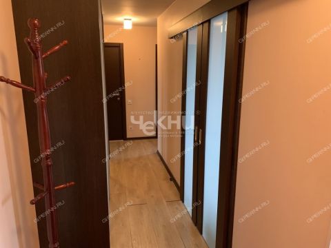 3-komnatnaya-ul-poltavskaya-d-2a фото