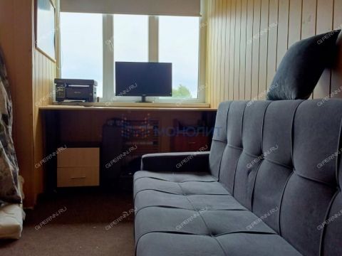 3-komnatnaya-novosmolinskiy-sp-volodarskiy-rayon фото