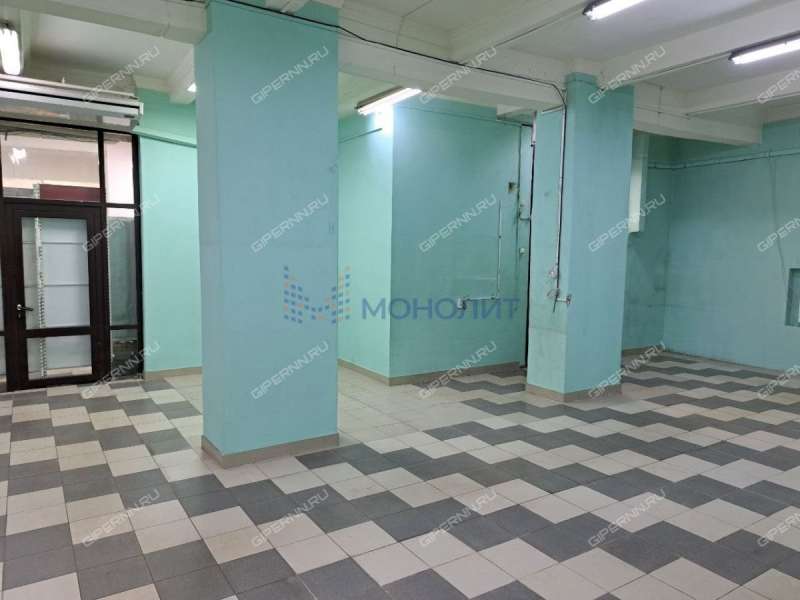 помещение под офис, торговую площадь на улице Гвардейцев