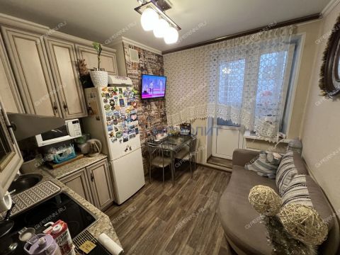 1-komnatnaya-ul-sergeya-akimova-d-25a фото