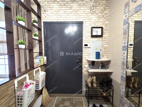 taunhaus-derevnya-novaya-derevnya-kstovskiy-rayon фото