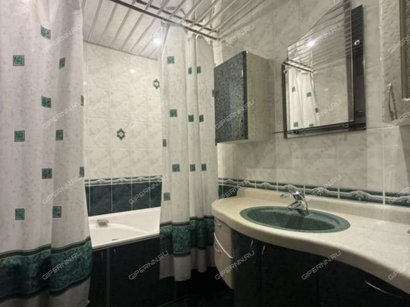 пятикомнатная квартира на улице Плотникова дом 4