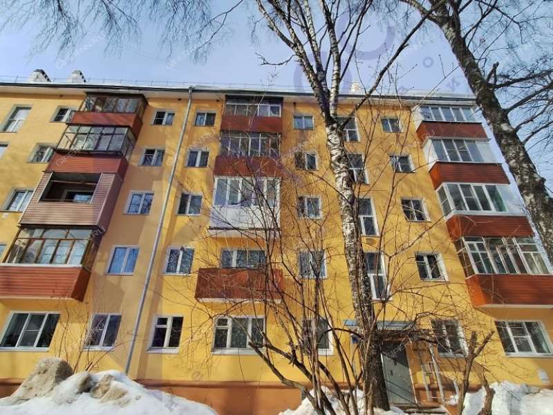 двухкомнатная квартира на Горловской улице дом 16