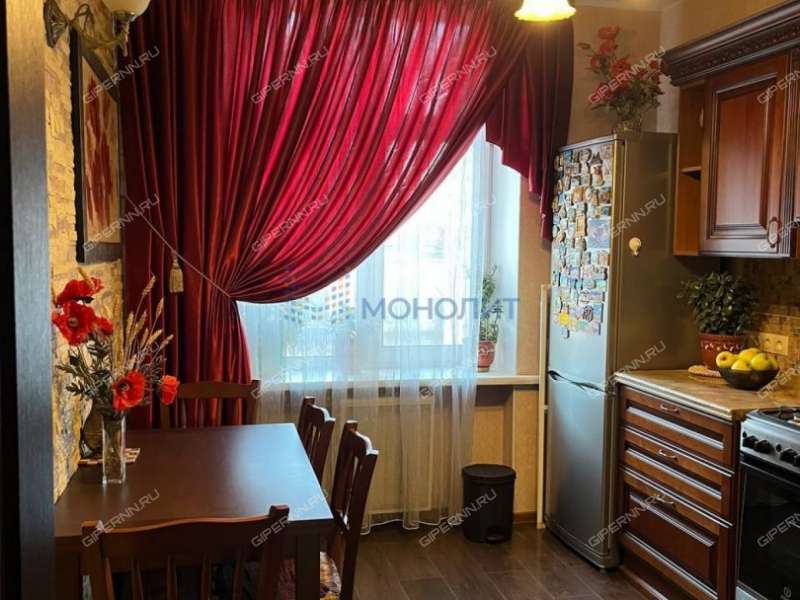 трёхкомнатная квартира на Совнаркомовской улице дом 36