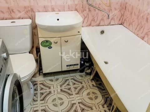 3-komnatnaya-ul-hersonskaya-d-10 фото