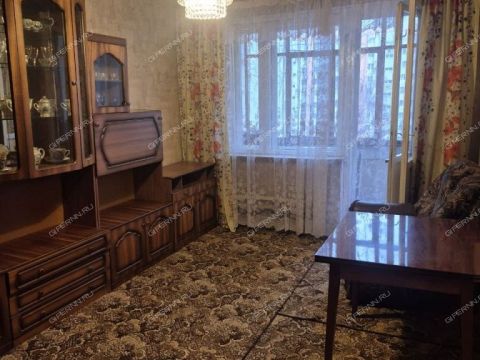 2-komnatnaya-ul-strokina-d-5 фото