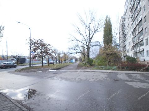 1-komnatnaya-ul-sergeya-akimova-d-2 фото