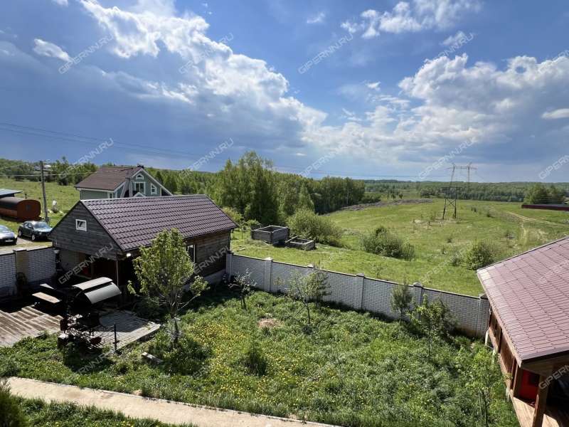 дом на улице Околица деревня Бурцево