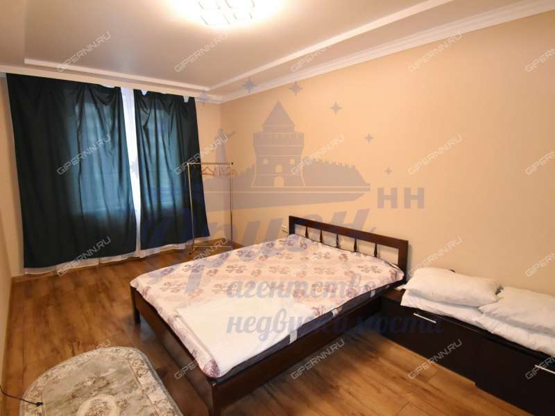 трёхкомнатная квартира на улице Маршала Баграмяна дом 4