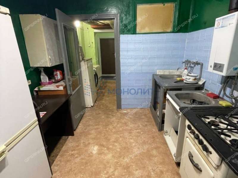 комната в доме 102 на проспекте Гагарина