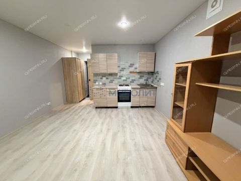 kvartira-studiya-ul-8-marta-d-28 фото