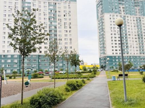 3-komnatnaya-ul-levoberezhnaya-d-2 фото