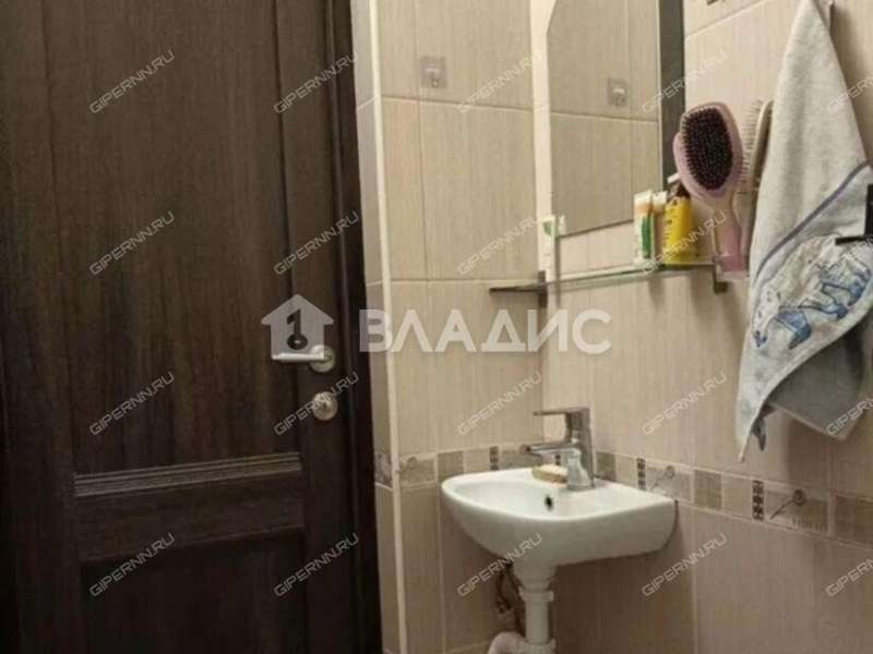 четырёхкомнатная квартира на улице Родионова дом 167 к1