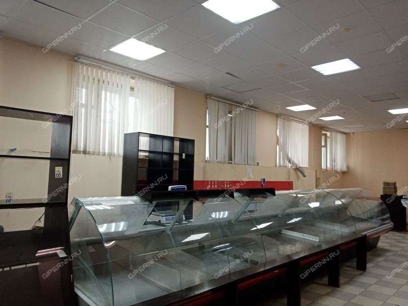 помещение под торговую площадь на ул. Сазанова д.2