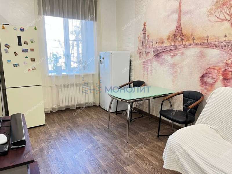 трёхкомнатная квартира на проспекте Гагарина дом 116