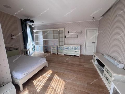 2-komnatnaya-nab-kazanskaya-d-5 фото