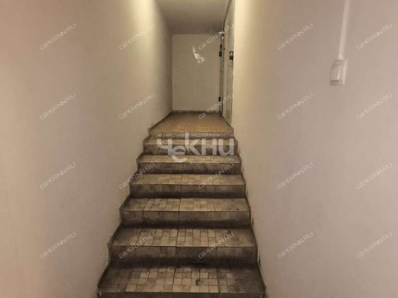 четырёхкомнатная квартира на улице Белинского дом 62