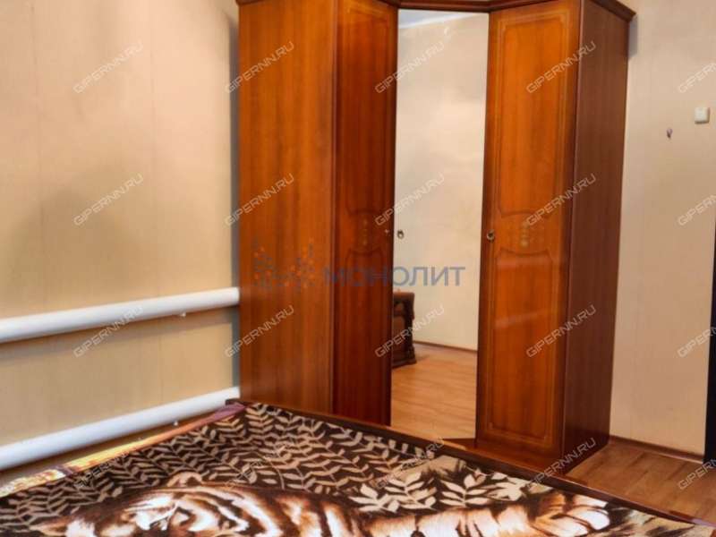 дом на улице Расковой рабочий посёлок Горбатовка