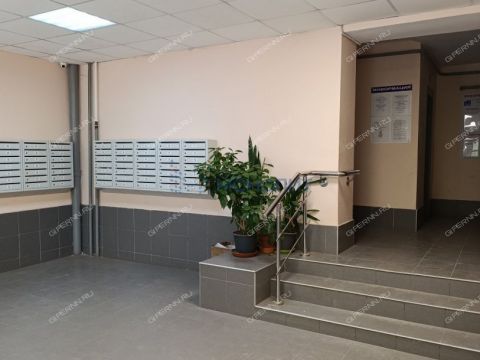 2-komnatnaya-ul-admirala-vasyunina-d-11 фото