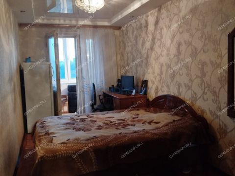 3-komnatnaya-ul-burevestnika-d-16 фото