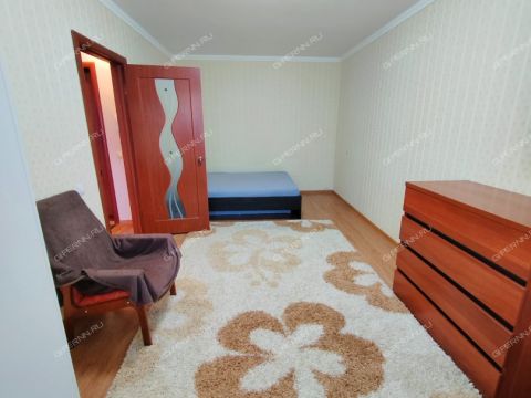 1-komnatnaya-nab-volzhskaya-d-7 фото