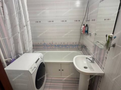 2-komnatnaya-ul-delovaya-d-22-k1 фото