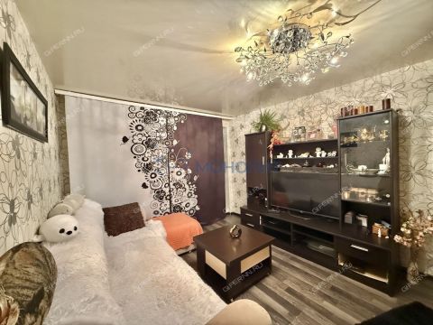 3-komnatnaya-ul-respublikanskaya-d-33 фото