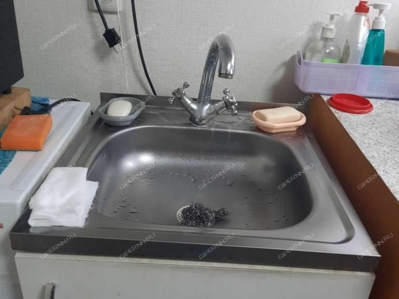 комната в доме 12 на улице Юлиуса Фучика