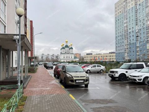 2-komnatnaya-b-r-yuzhnyy-d-20 фото