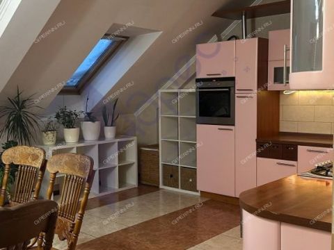 4-komnatnaya-ul-belinskogo-d-62 фото