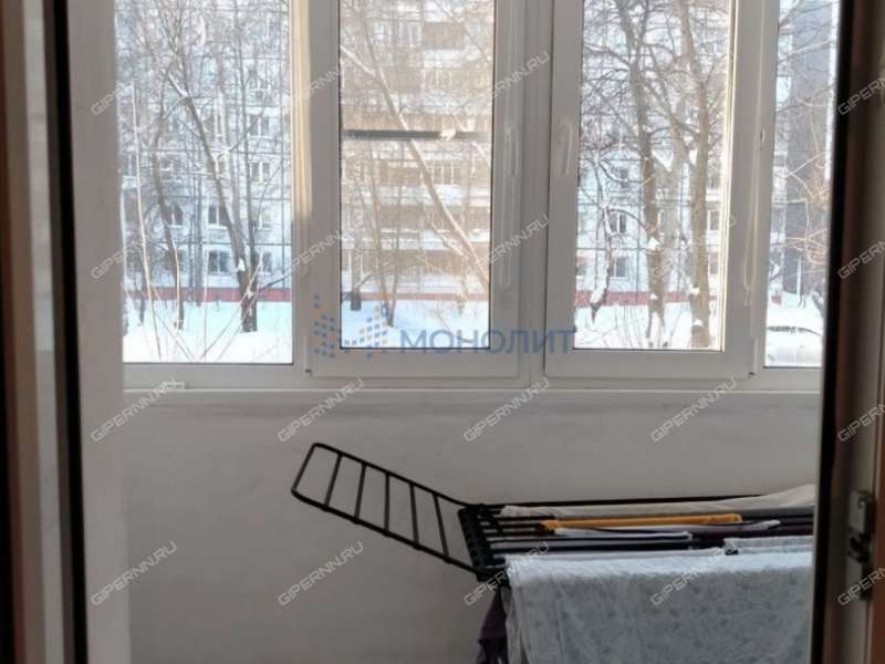 трёхкомнатная квартира на улице Сергея Есенина дом 16