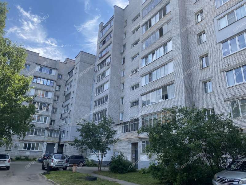 трёхкомнатная квартира на улице Чаадаева дом 33